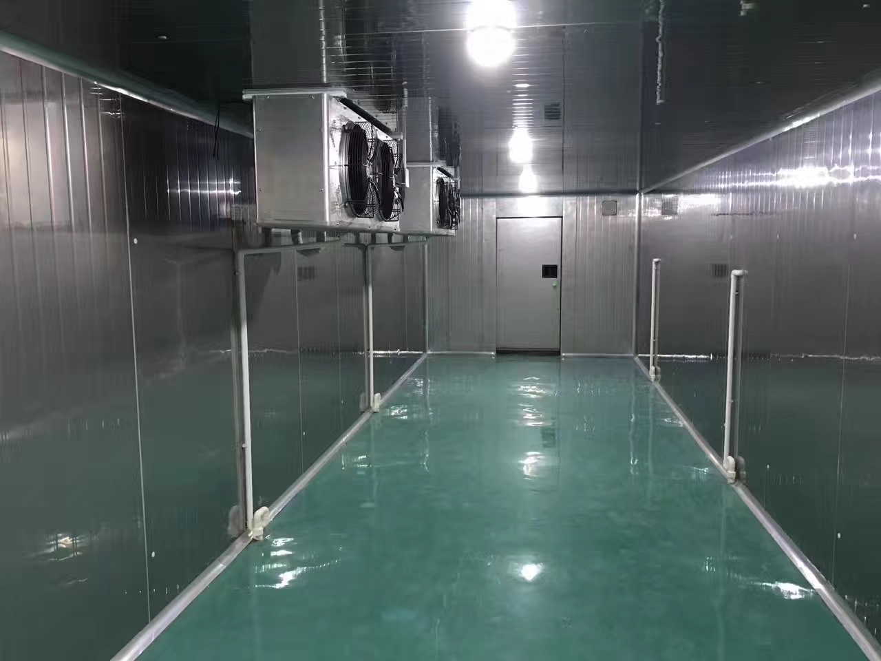 cold room.JPG